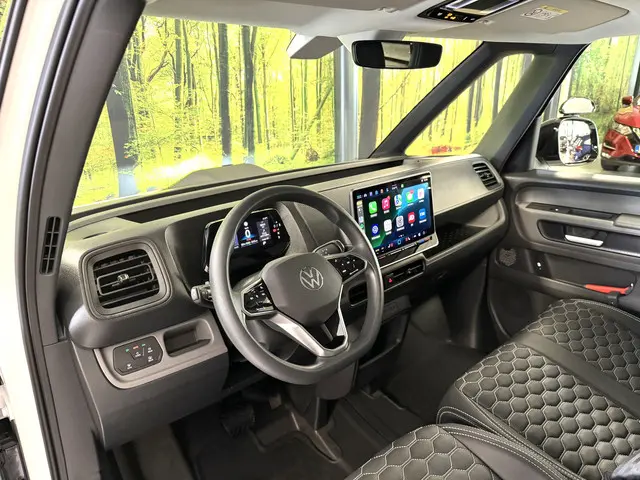 Volkswagen ID. Buzz Cargo 79 kWh 2024 Elektrisch 10