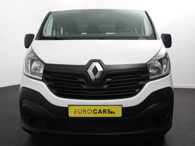 Renault Trafic Passenger 1.6 dCi Zen Energy 2019 Diesel 5