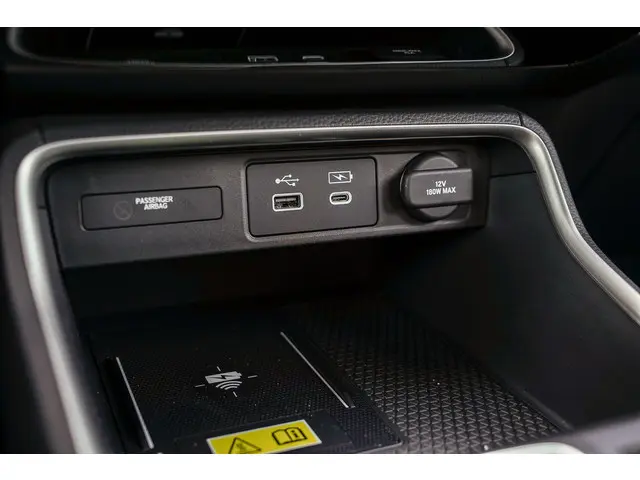 Honda CR-V 2.0i e:HEV 4WD ADVANCE 2024 Hybride Benzine 22