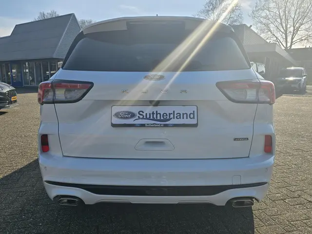Ford Kuga 2.5 PHEV ST-Line X 2022 Hybride Benzine 4