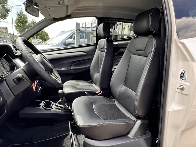 Aixam Crossover Premium 2025 Diesel 11
