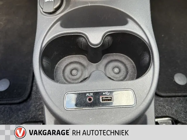 Fiat 500C 1.2 Lounge 2017 Benzine 16