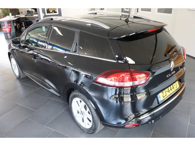 Renault Clio Estate 0.9 TCe Limited 2019 Benzine 9