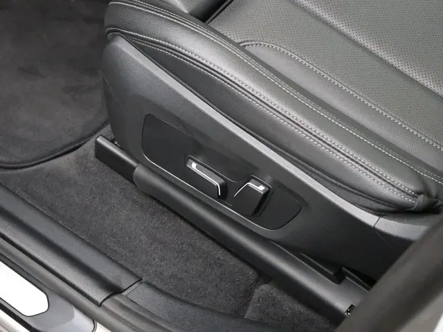 BMW iX3 High Executive 80 kWh 2024 Elektrisch 11