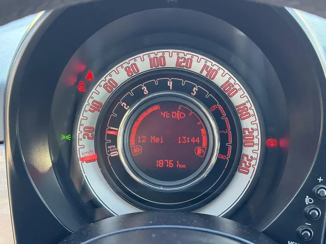 Fiat 500C 1.0 Hybrid Dolcevita 2022 Hybride Benzine 31