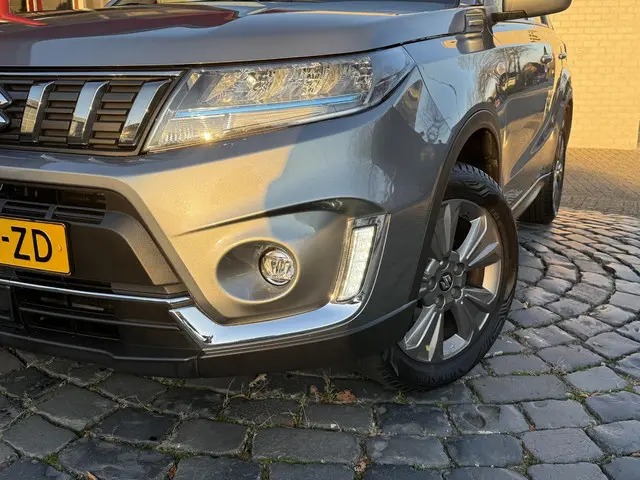 Suzuki Vitara 1.5 Hybrid Select 2023 Hybride Benzine 22