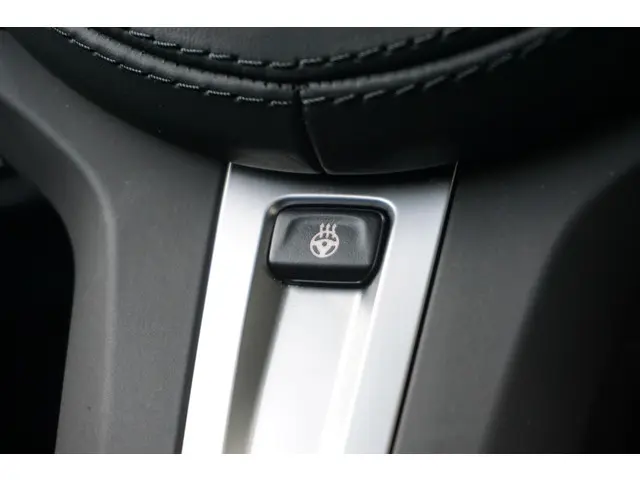 BMW iX3 High Executive 80 kWh 2023 Elektrisch 28