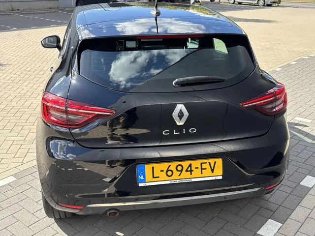 Renault Clio TCe 90 Intens 2021 Benzine 5