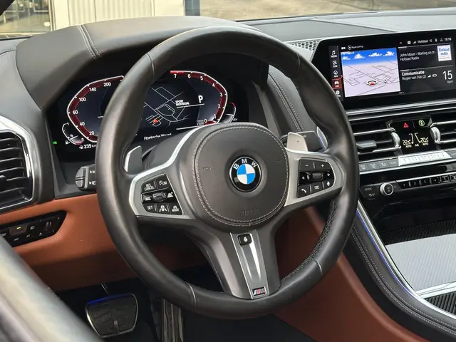 BMW 8 Serie 840i xDrive High Executive 2021 Benzine 39