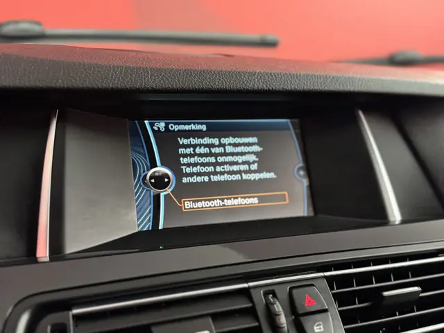 BMW 5 Serie Touring 520i Luxury Edition 2014 Benzine 36