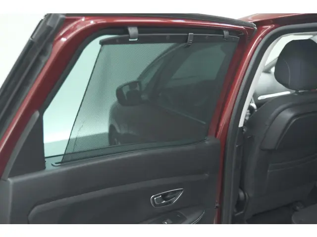 Renault Scénic TCe 140 EDC Limited 2019 Benzine 32