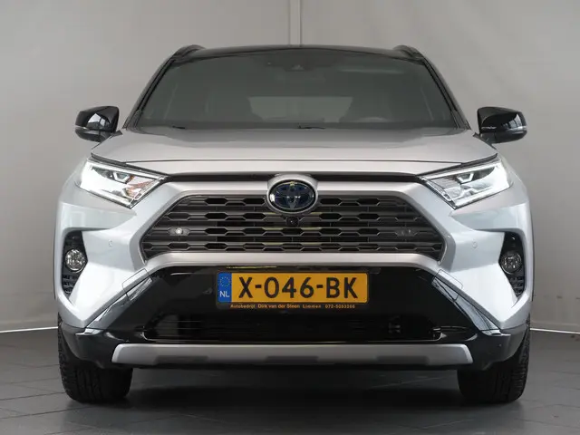 Toyota RAV4 2
