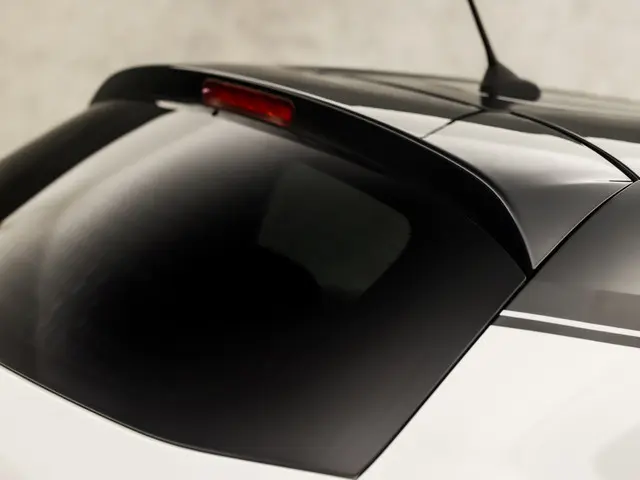 Citroën C3 1.2 PureTech Shine Sport 2018 Benzine 26