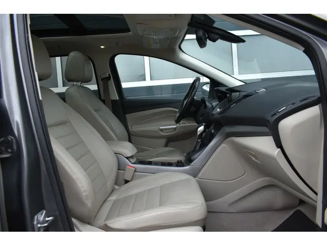 Ford Kuga 2.5 automaat 2014 Benzine 14