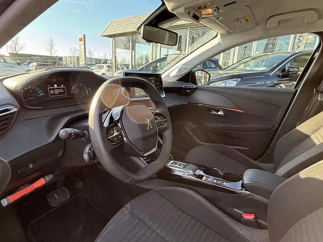 Peugeot e-208 EV Active Pack 50 kWh 2022 Elektrisch 9