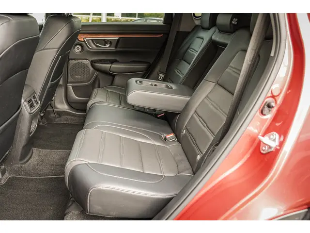 Honda CR-V 1.5i VTEC EXECUTIVE TURBO 2021 Benzine 26