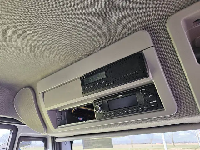 Iveco Eurocargo 140E28 2022 Diesel 11