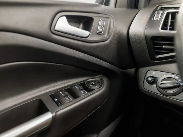 Ford Kuga 1.5 Titanium 2016 Benzine 21