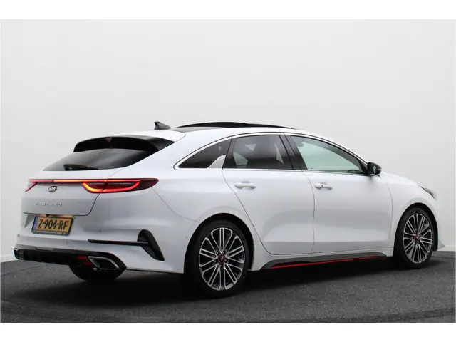Kia ProCeed 1.6 T-GDI GT 2019 Benzine 22