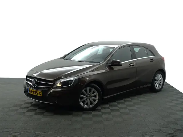 Mercedes-Benz A-Klasse 180 Prestige- 2015 Benzine 21