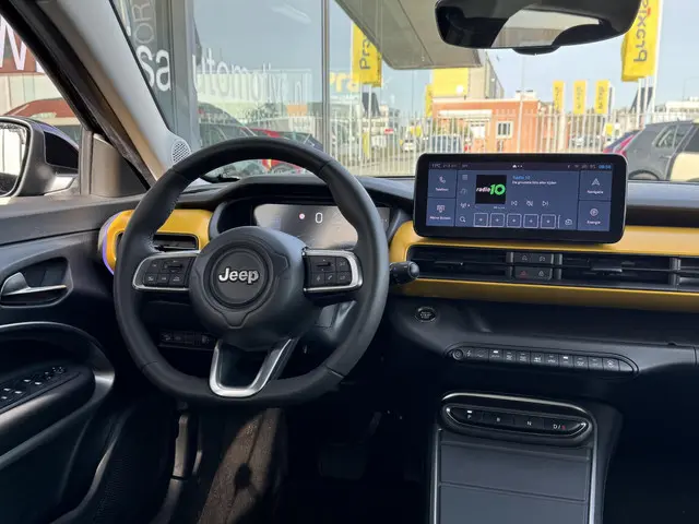 Jeep Avenger 1st Edition 54 kWh 2023 Elektrisch 3