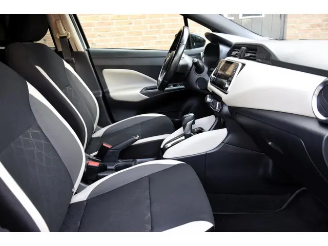 Nissan Micra Automaat Achterruit camera 2019 Benzine 24