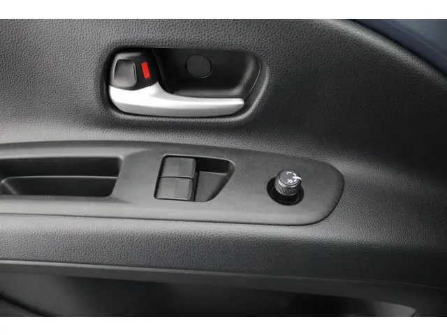 Toyota Aygo X 1.0 VVT-i MT Play 2024 Benzine 27