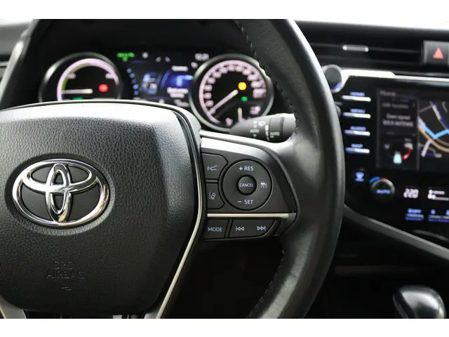 Toyota Camry 2.5 Hybrid Executive 2019 Hybride Benzine 19