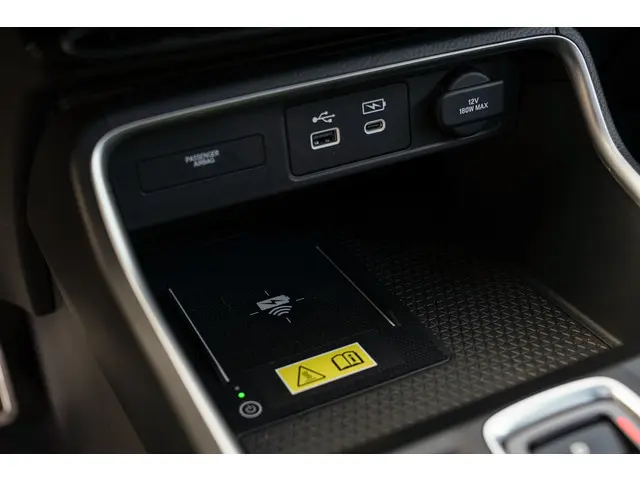 Honda CR-V 2.0i e:PHEV ADVANCE TECH 2024 Hybride Benzine 52