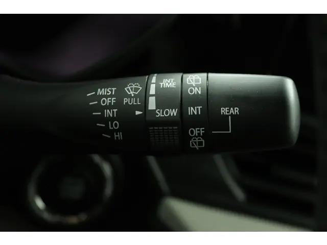 Suzuki Swift 1.2 Select Smart Hybrid 2025 Benzine 30