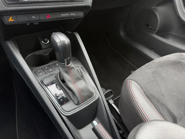 SEAT Ibiza 1.0 EcoTSI FR Connect 2017 Benzine 13