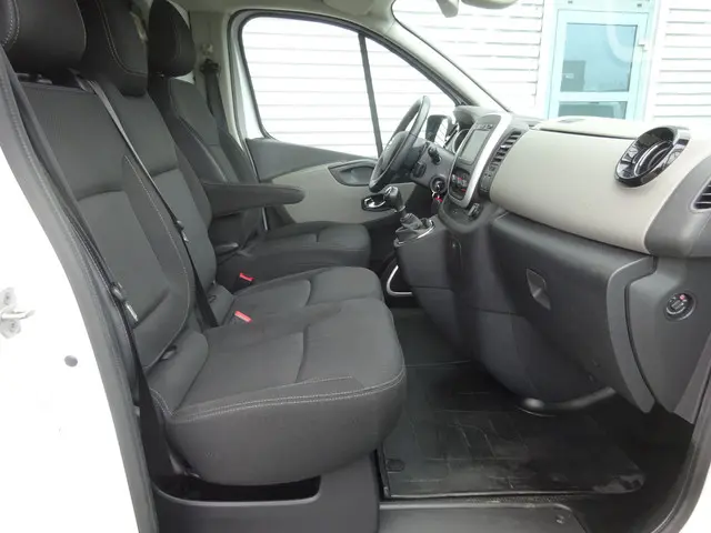 Nissan NV300 1.6 dCi 125 L2H1 Optima 2019 Diesel 10