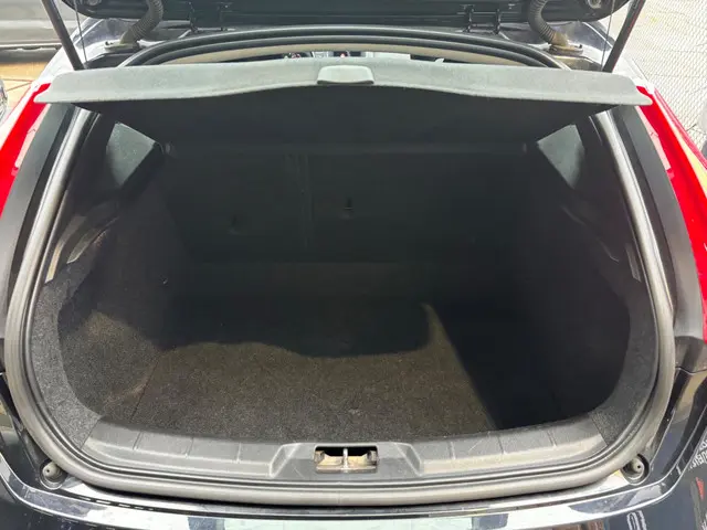 Volvo V40 1.6 T2 Kinetic 2015 Benzine 12