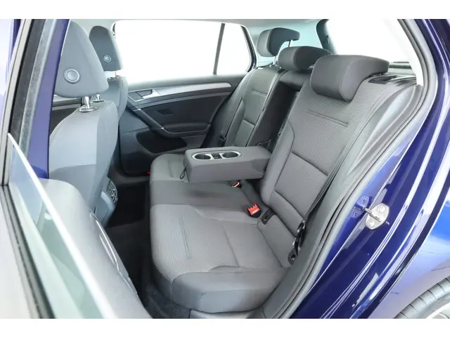 Volkswagen e-Golf | Navi | 2018 Elektrisch 24