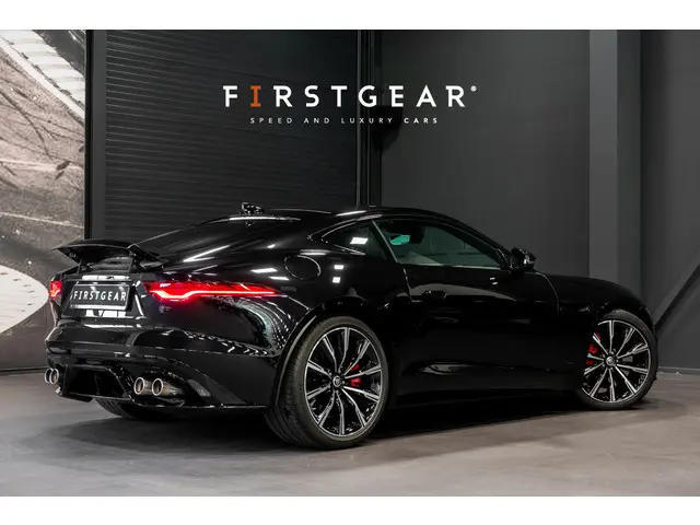 Jaguar F-Type P575 AWD R 75 2023 Benzine 2