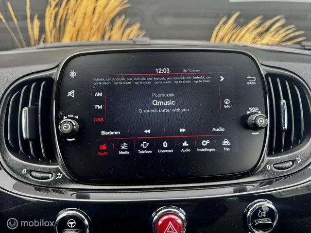 Fiat 500C Hybrid Dolcevita 2023 Hybride Benzine 10