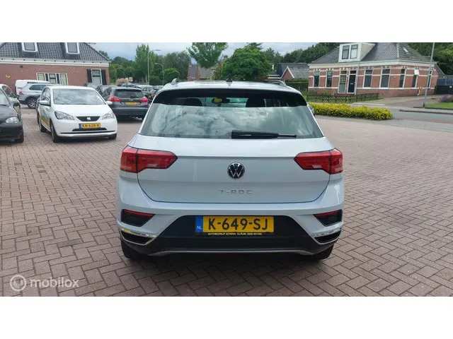 Volkswagen T-Roc 1.0 TSI Style Business 2021 Benzine 4