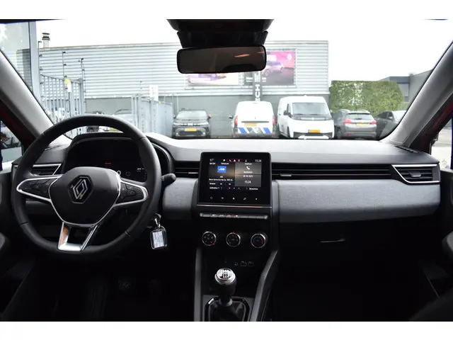 Renault Clio TCe 90 GPF evolution 2024 Benzine 10