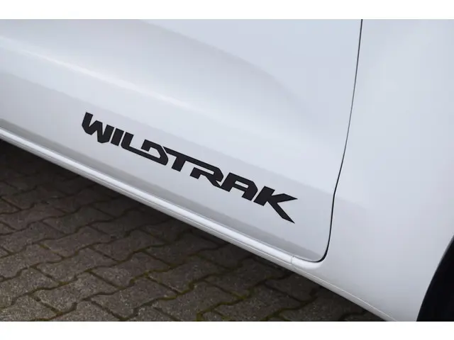 Ford Ranger 3.2 TDCi Wildtrak Supercab 2017 Diesel 24