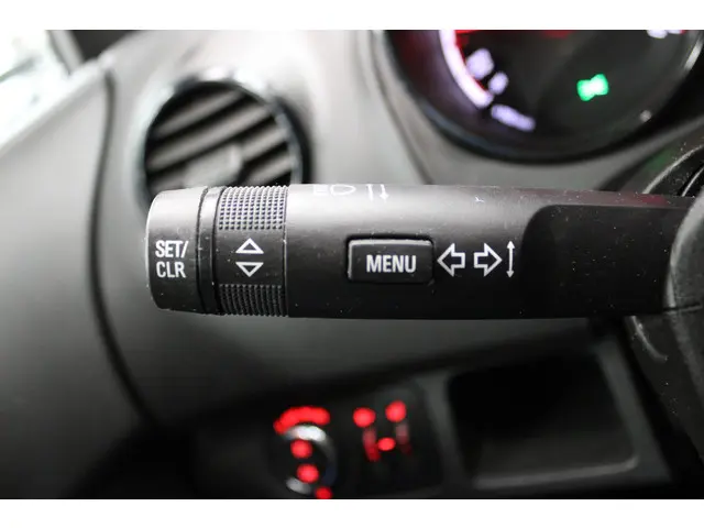 Opel Meriva 1.4 Berlin 2013 Benzine 15