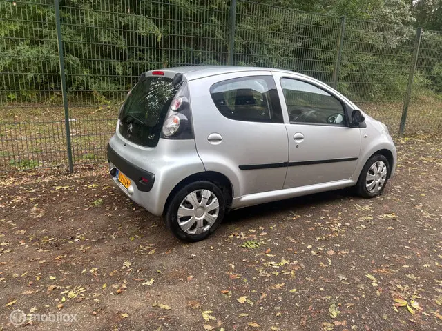 Citroën C1 1.0 Attraction 2014 Benzine 16