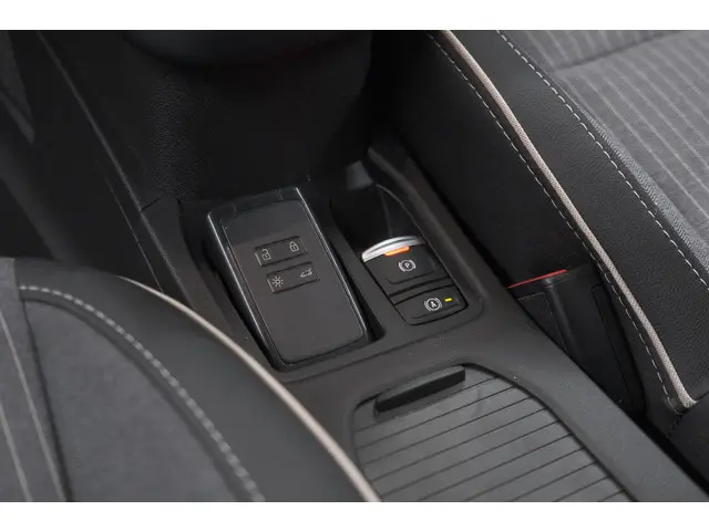 Renault Clio TCe 90 GPF Techno 2025 Benzine 46