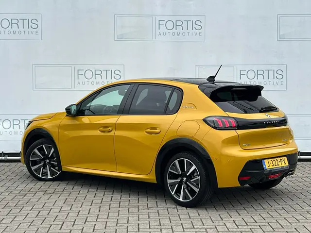 Peugeot 208 1.2 PureTech GT-Line 2020 Benzine 3