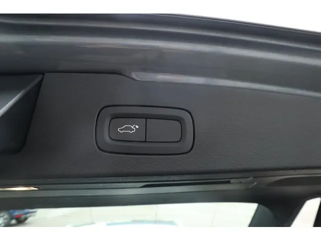 Volvo V60 2.0 T5 Inscription 2018 Benzine 26
