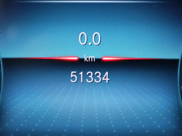 Mercedes-Benz GLB GLB 200 AMG line 2020 Benzine 14