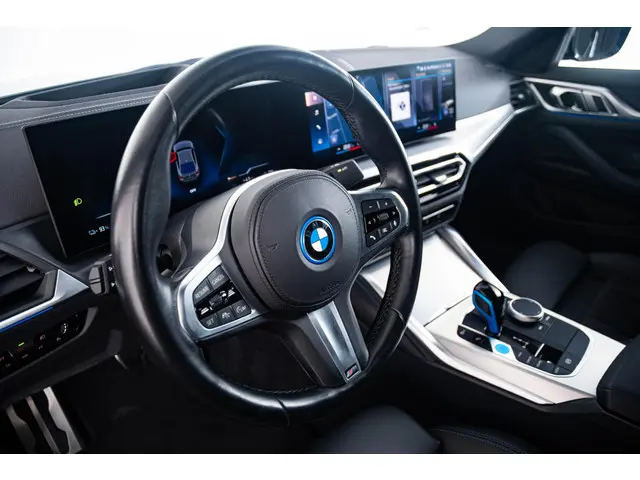 BMW i4 eDrive40 84 kWh 2022 Elektrisch 44