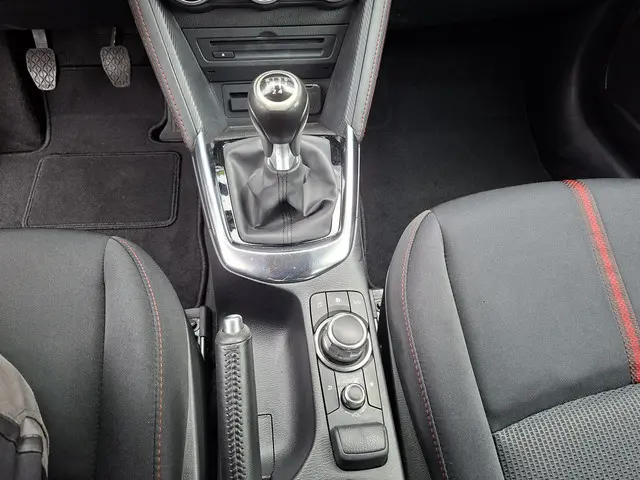 Mazda 2 1.5 Skyactiv-G GT-M Line 2016 Benzine 12