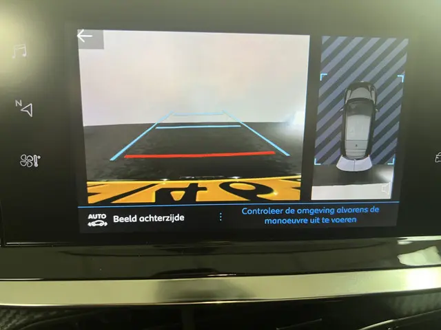 Peugeot 208 1.2 PureTech Active Pack 2022 Benzine 25