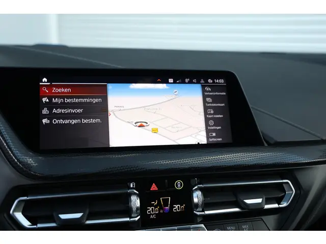 BMW 1 Serie 118i Executive Sportline Aut. 2021 Benzine 31