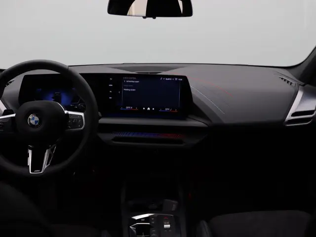 BMW 1 Serie 120 2026 Benzine 6